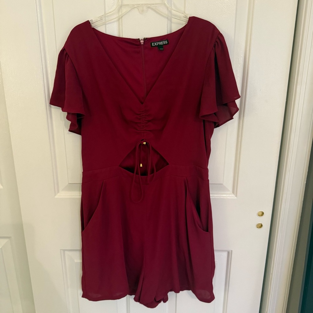 Express Romper SIZE 10